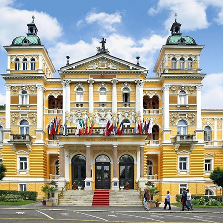 Ensana Nove Lazne Hotel Mariënbad Buitenkant foto