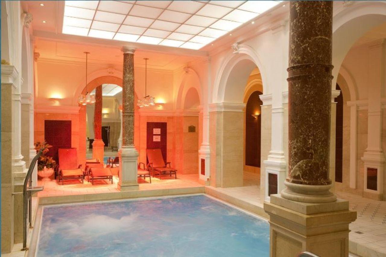 Ensana Nove Lazne Hotel Mariënbad Buitenkant foto