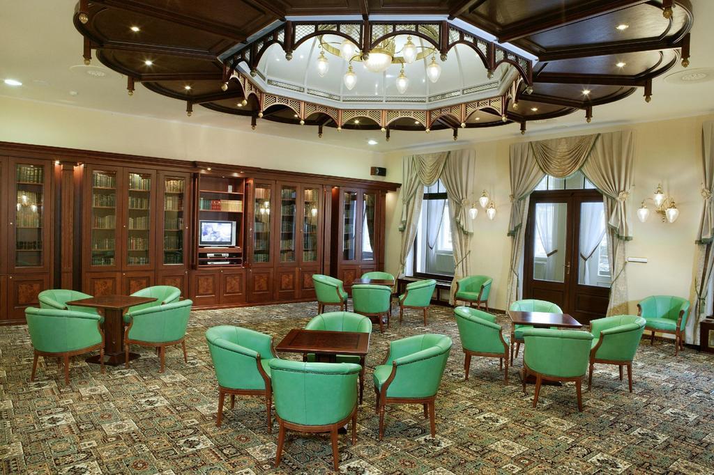 Ensana Nove Lazne Hotel Mariënbad Buitenkant foto
