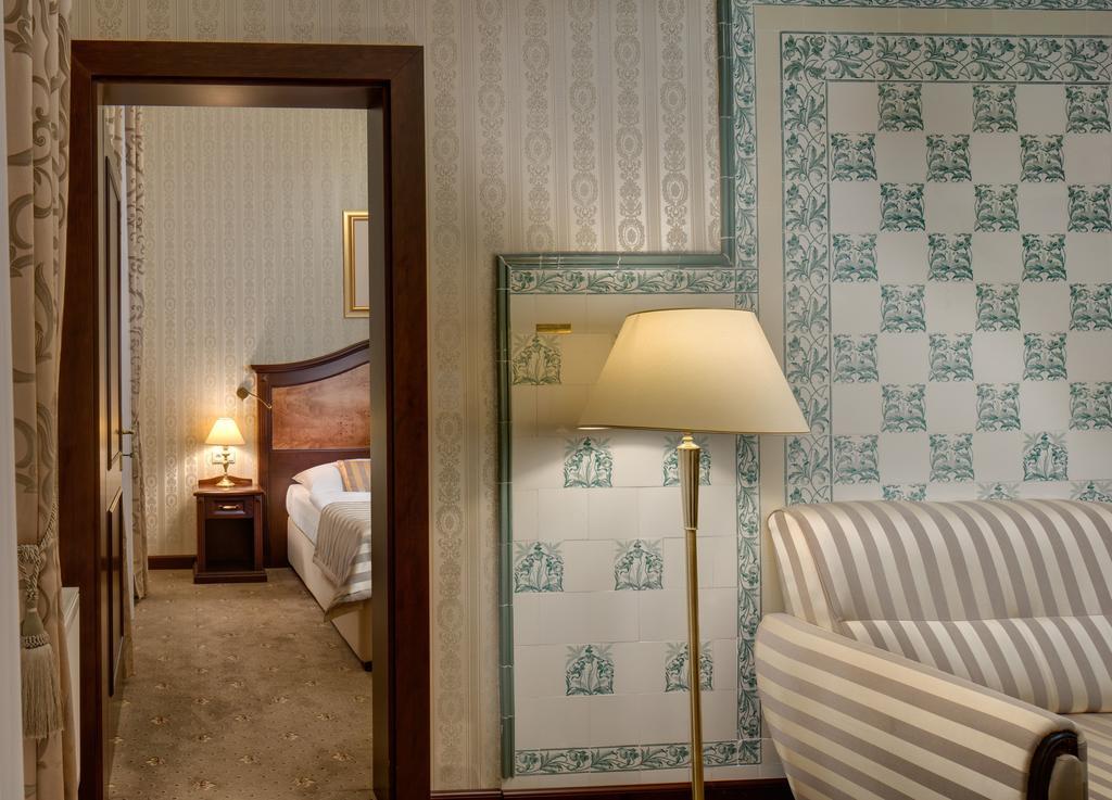 Ensana Nove Lazne Hotel Mariënbad Buitenkant foto