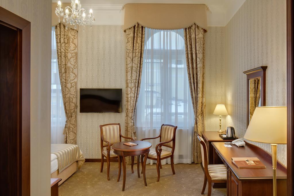 Ensana Nove Lazne Hotel Mariënbad Buitenkant foto